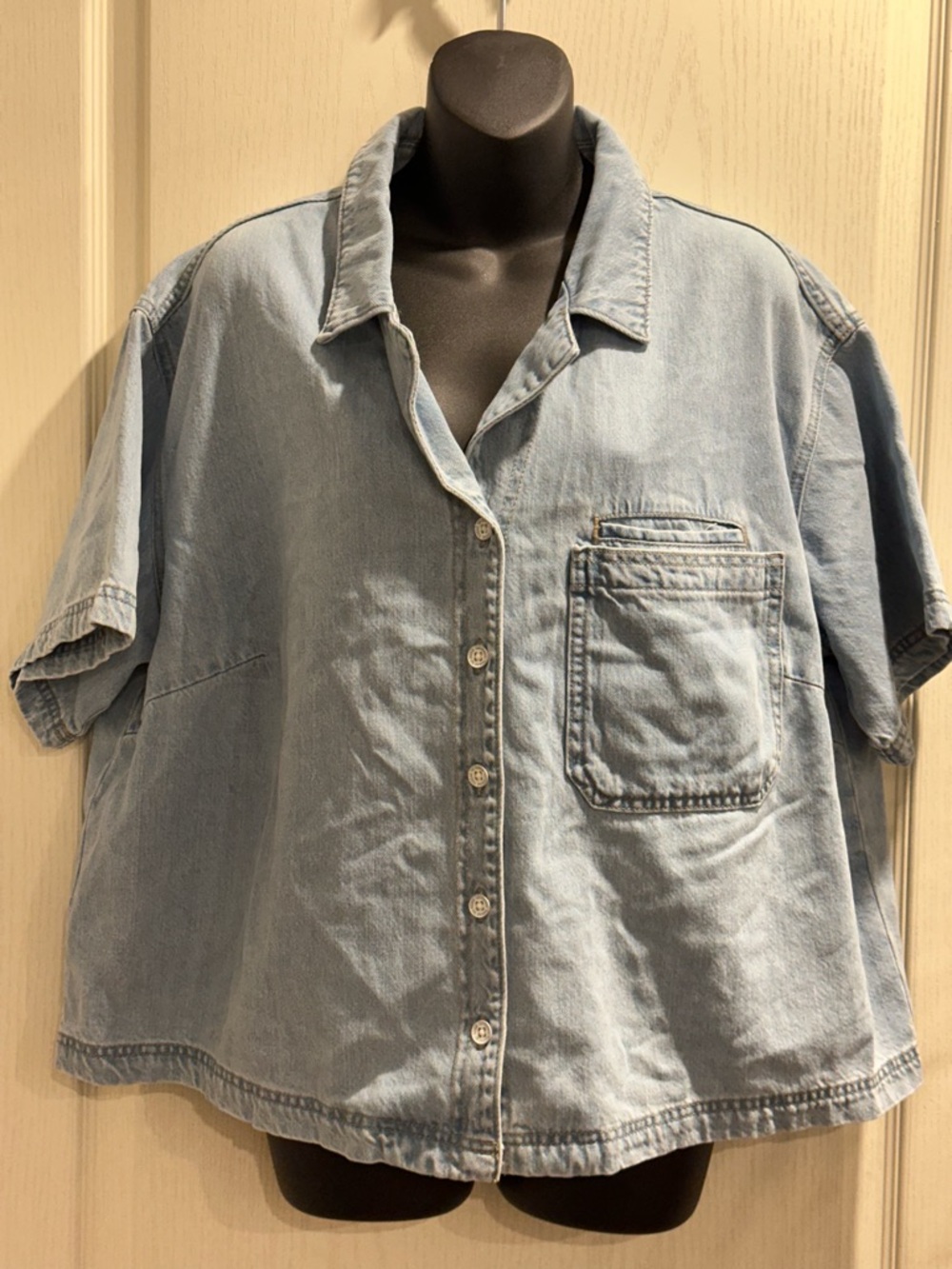 Universal Thread Light Blue Denim Button-Down Boxy Short Sleeve Shirt